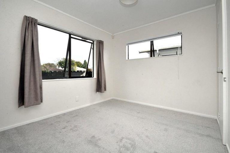 Photo of property in 2/31 Halsey Road, Manurewa, Auckland, 2102