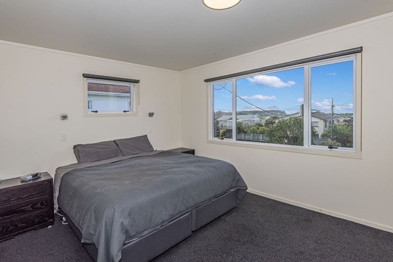 Photo of property in 14 Seaview Road, Ruakaka, 0116