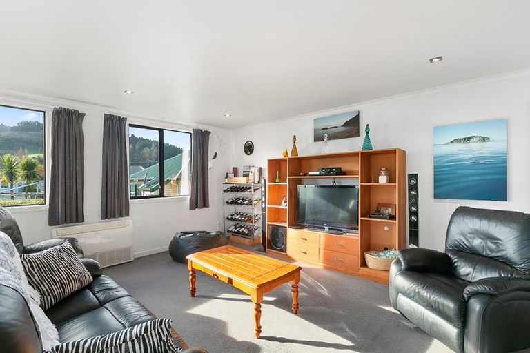 Photo of property in 6 Freyberg Avenue, Sawyers Bay, Port Chalmers, 9023