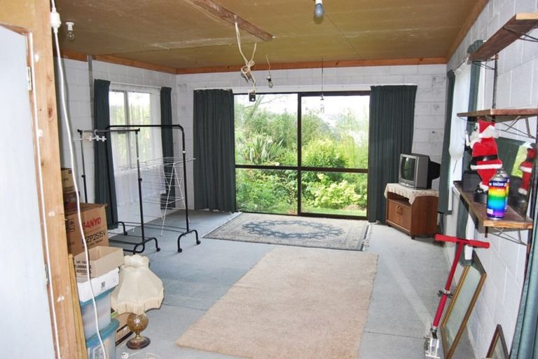 Photo of property in 461 Pahi Road, Pahi, Paparoa, 0571