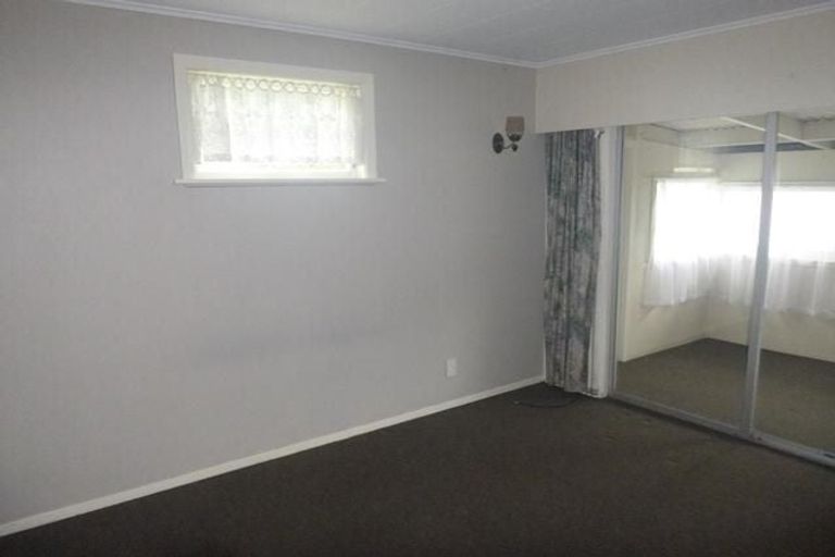 Photo of property in 179 Wainuiomata Road, Wainuiomata, Lower Hutt, 5014