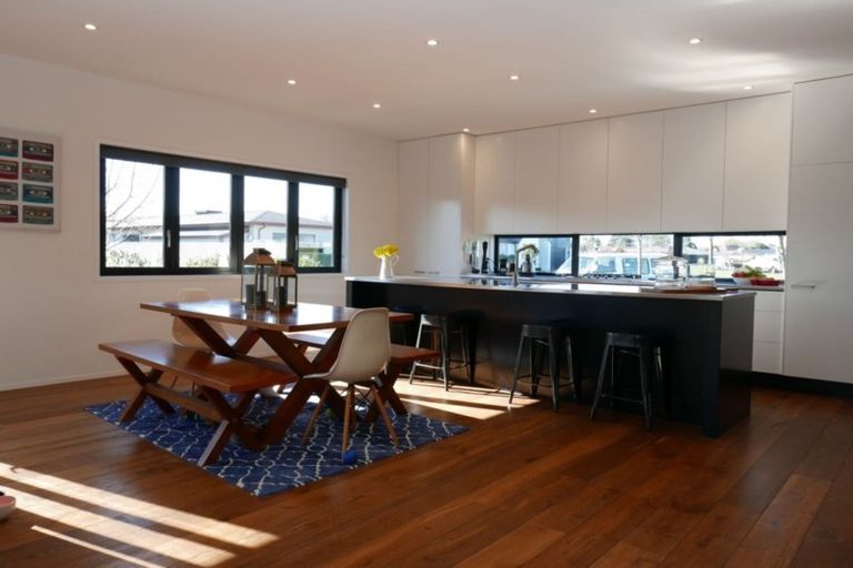 Photo of property in 1 Rostrevor Place, Mairehau, Christchurch, 8052