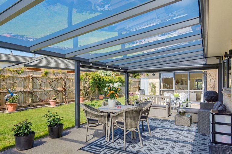 Photo of property in 143 Milne Drive, Paraparaumu, 5032