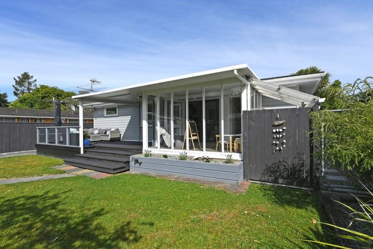 Photo of property in 10 Shanly Street, Brown Owl, Upper Hutt, 5018