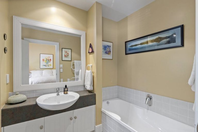 Photo of property in Millbrook Resort, 15 Fox's Rush, Arrowtown, 9371