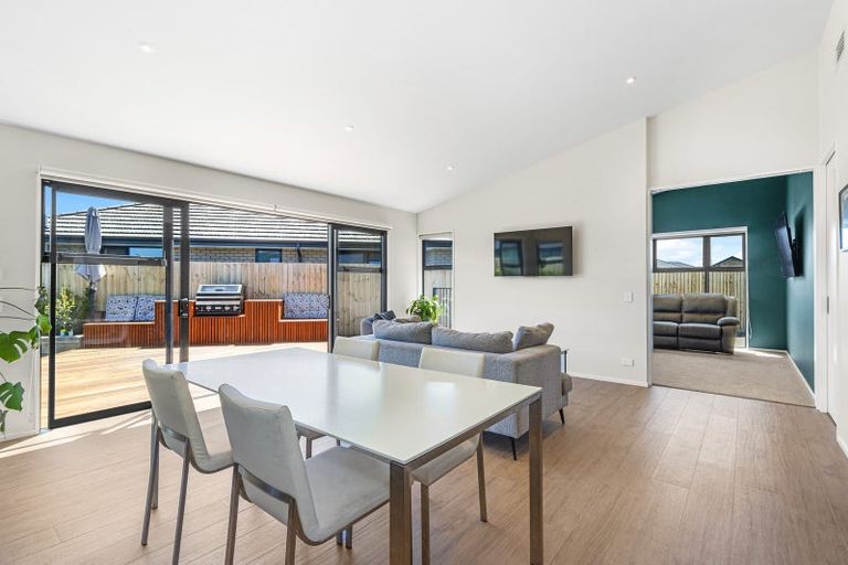 Photo of property in 12 Miles Street, Halswell, Christchurch, 8025