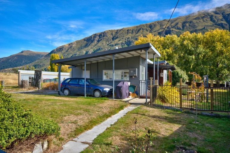 Photo of property in 51 Oxford Street, Kingston, Athol, 9793