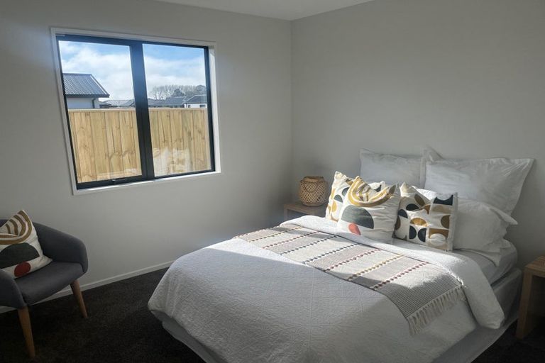 Photo of property in 31 Weaver Street, Woodend, 7691