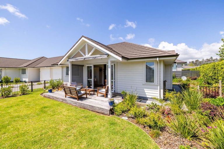 Photo of property in 33 Te Wairere Crescent, Kerikeri, 0230