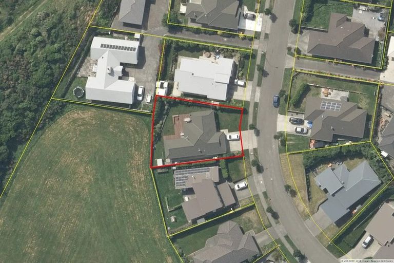 Photo of property in 44 Kahurangi Heights, Aotea, Porirua, 5024