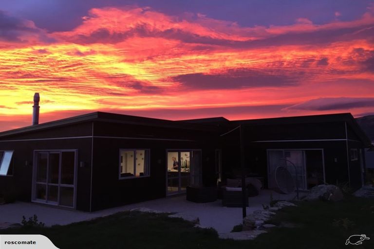 Photo of property in 22 Ruby Ridge, Wanaka, 9305