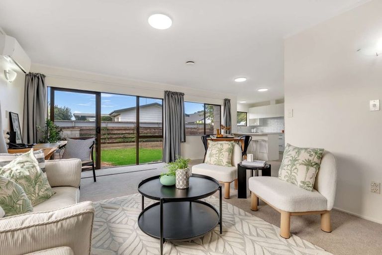 Photo of property in 2/83 Gloucester Road, Mount Maunganui, 3116