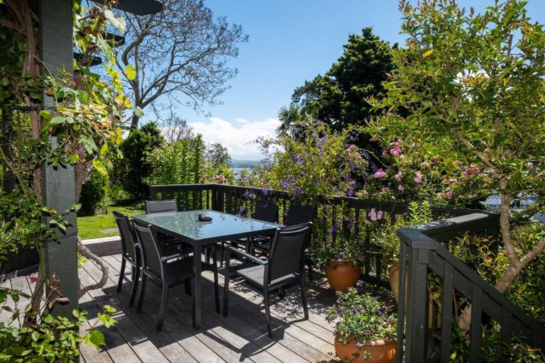 Photo of property in 35 Goldsmith Road, Hospital Hill, Napier, 4110