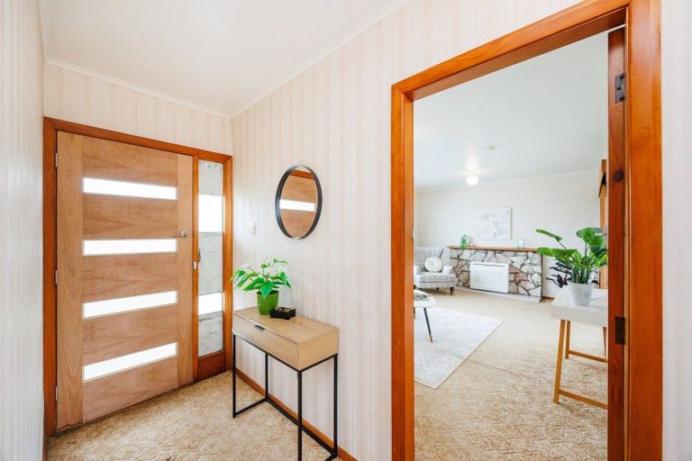 Photo of property in 5 Kaituna Street, Milson, Palmerston North, 4414