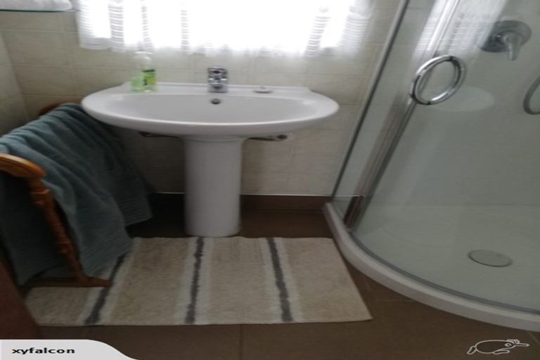 Photo of property in 35 Mountbatten Grove, Clouston Park, Upper Hutt, 5018