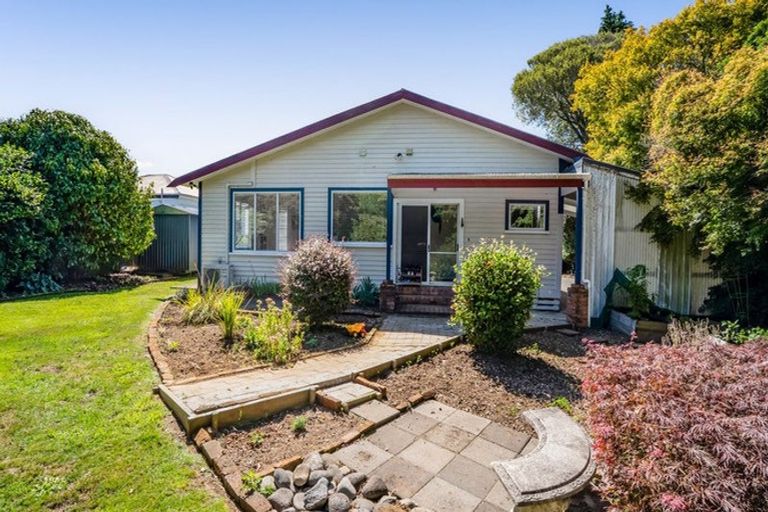 Photo of property in 25 Portia Street, Stratford, 4332