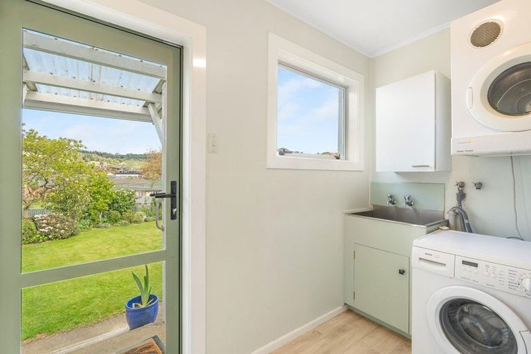 Photo of property in 52 Gladstone Road North, Mosgiel, 9024