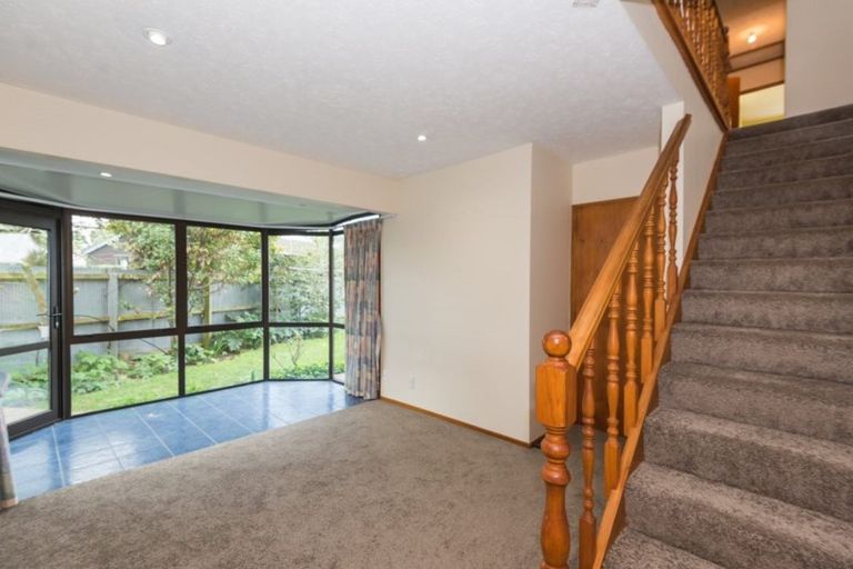 Photo of property in 12 O'connor Place, Burnside, Christchurch, 8053