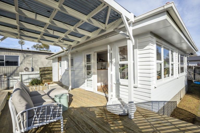 Photo of property in 56a Woodleigh Street, Frankleigh Park, New Plymouth, 4310