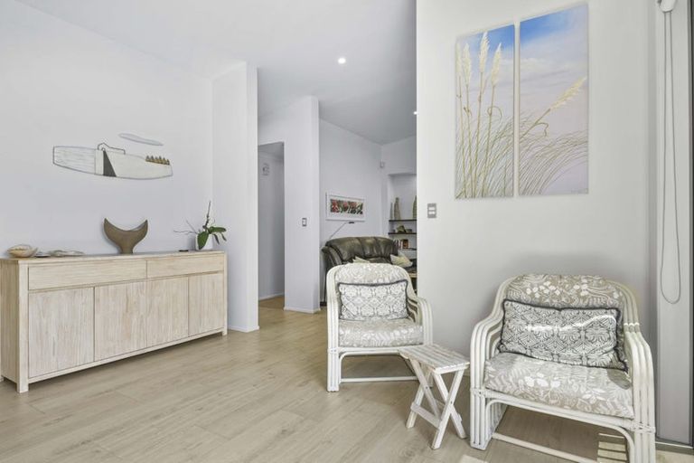 Photo of property in 870 Whangaparaoa Road, Manly, Whangaparaoa, 0930