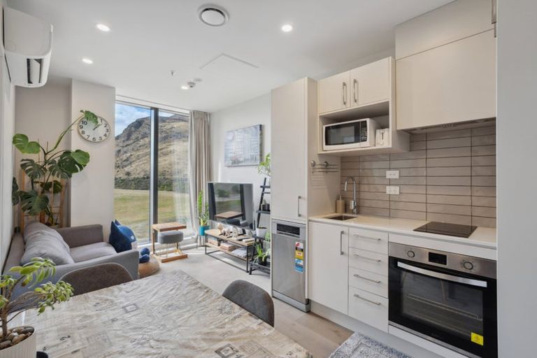 Photo of property in Kawarau Residences, 507/16a Mountain Ash Drive, Frankton, Queenstown, 9300