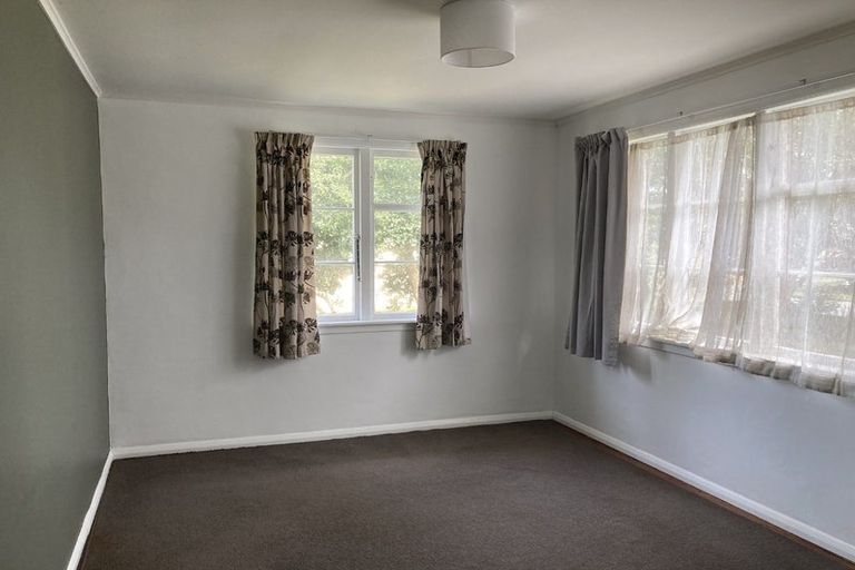 Photo of property in 18 Stokes Crescent, Maeroa, Hamilton, 3200