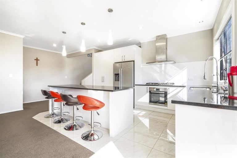 Photo of property in 1 Moonlight Drive, Rototuna North, Hamilton, 3210