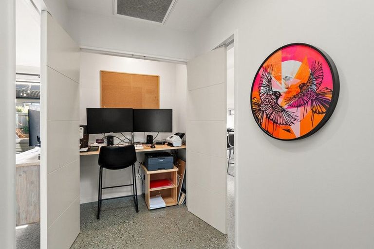 Photo of property in 32 Corriedale Road, Jacks Point, 9371