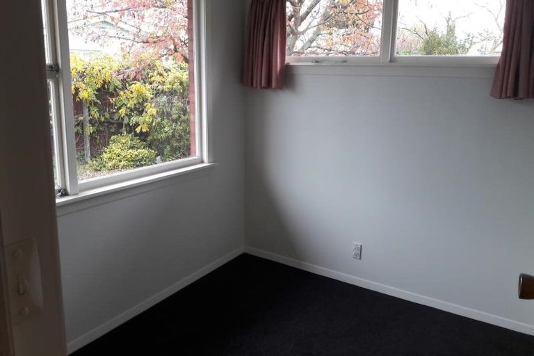 Photo of property in 15 Wolsey Place, Hillmorton, Christchurch, 8025