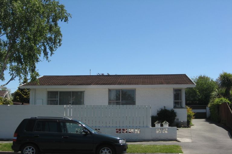 Photo of property in 1/41 Oldwood Street, Bishopdale, Christchurch, 8053