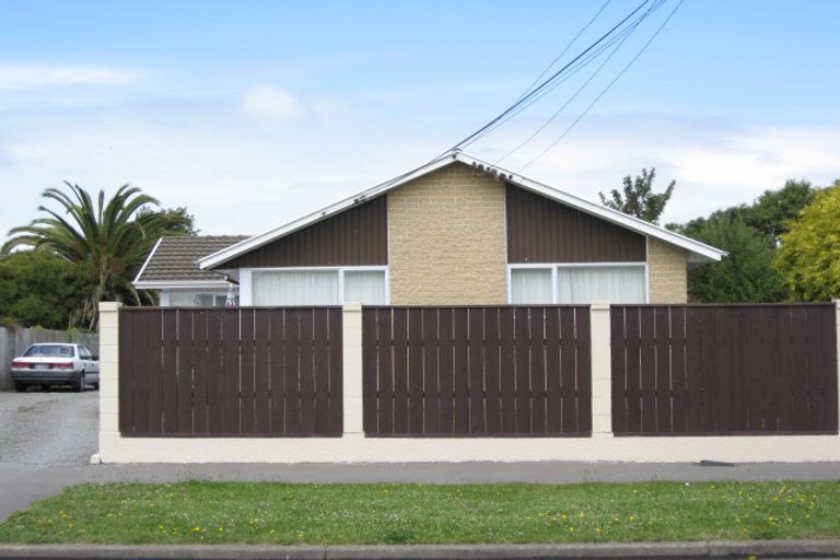 Photo of property in 98a Smith Street, Woolston, Christchurch, 8062