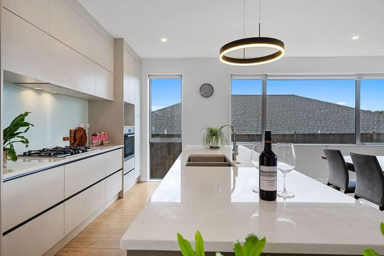 Photo of property in 3 Tararua Street, Massey, Auckland, 0614