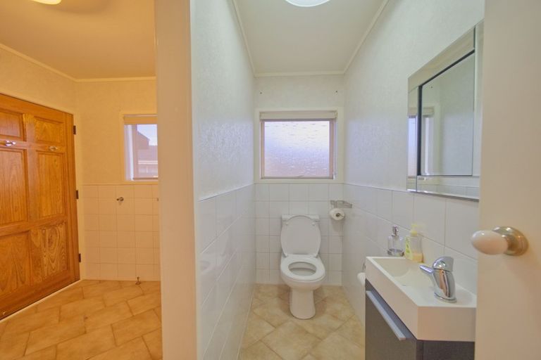 Photo of property in 43 Berwyn Avenue, Takanini, 2112