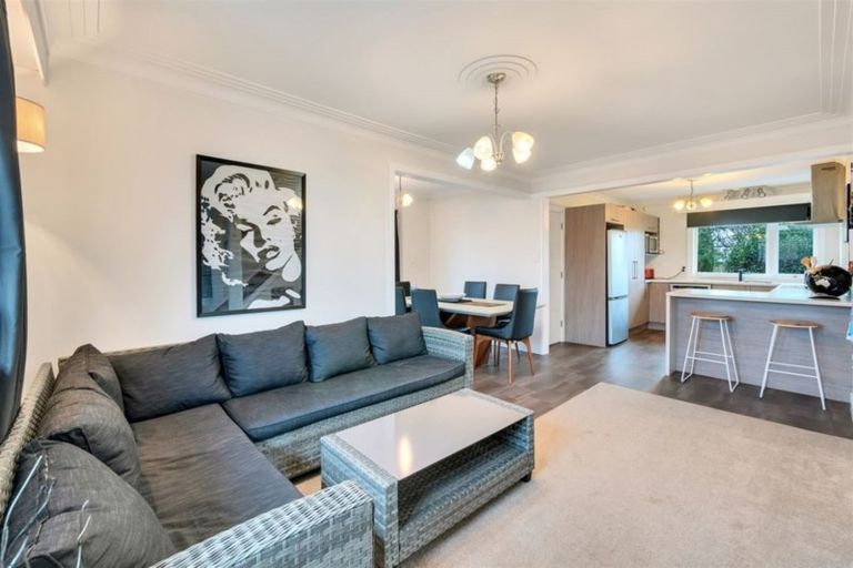Photo of property in 241 Victoria Street West, Pukekohe, 2120