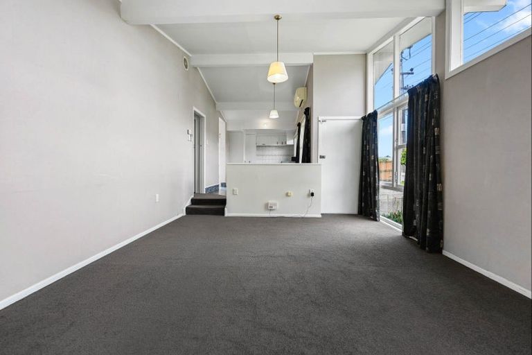 Photo of property in 280 Sandwich Road, St Andrews, Hamilton, 3200