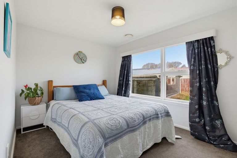 Photo of property in 73 Kaiwara Street, Hoon Hay, Christchurch, 8025