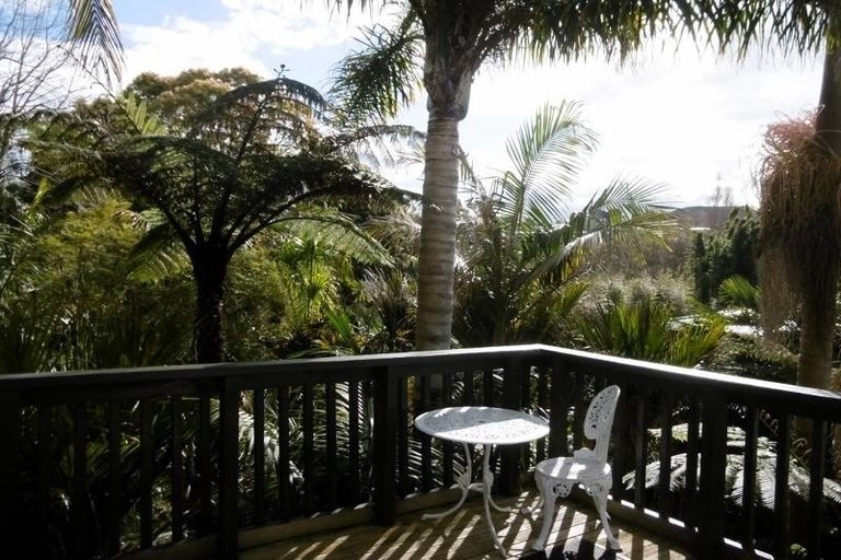 Photo of property in 2 Charles Street, Te Kamo, Whangarei, 0112