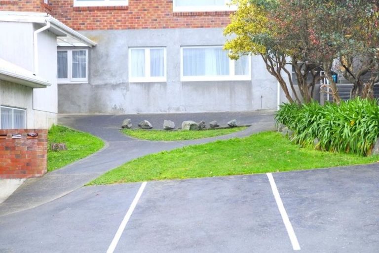 Photo of property in 5a Coates Grove, Silverstream, Upper Hutt, 5019