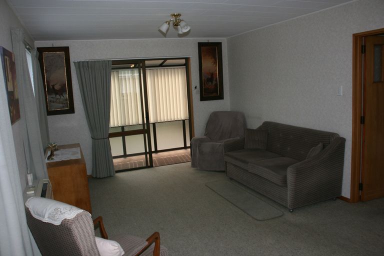 Photo of property in 7a George Street, Milton, 9220