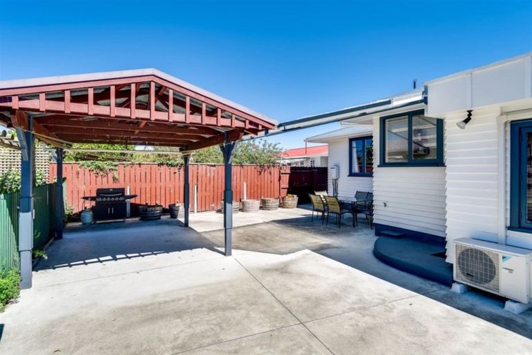 Photo of property in 27 Magdalen Crescent, Pirimai, Napier, 4112