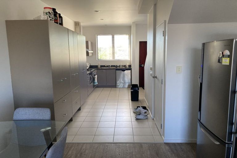 Photo of property in 25/22 Northcross Drive, Oteha, Auckland, 0632