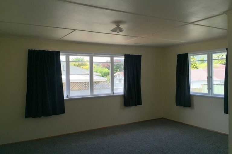 Photo of property in 28 Emano Street, Toi Toi, Nelson, 7010