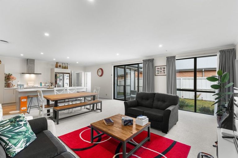 Photo of property in 24 Sholto Duncan Crescent, Halswell, Christchurch, 8025