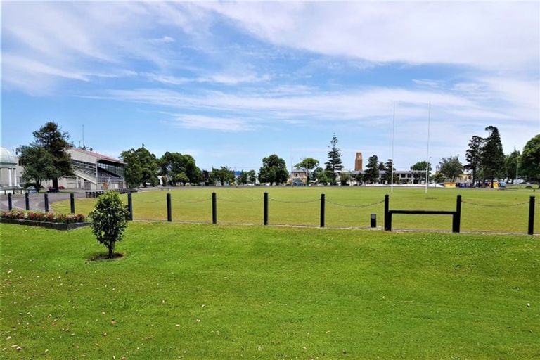 Photo of property in 75 Peel Street, Westport, 7825