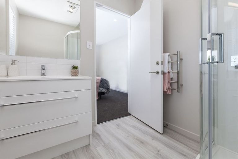 Photo of property in 11 Kingsbridge West, Burwood, Christchurch, 8083