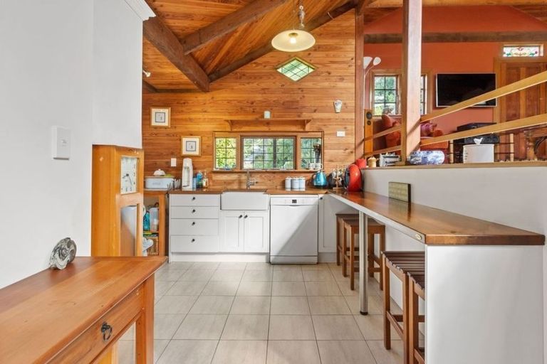 Photo of property in 14 Te Ra Crescent, Diamond Harbour, 8972