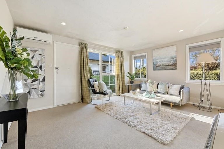 Photo of property in 1/123a Jeffreys Road, Strowan, Christchurch, 8052