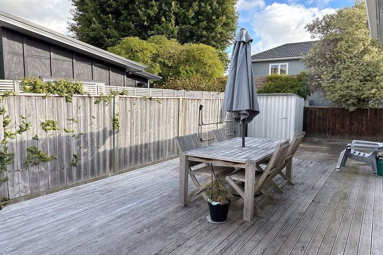 Photo of property in 32 Hardie Street, Hokowhitu, Palmerston North, 4410