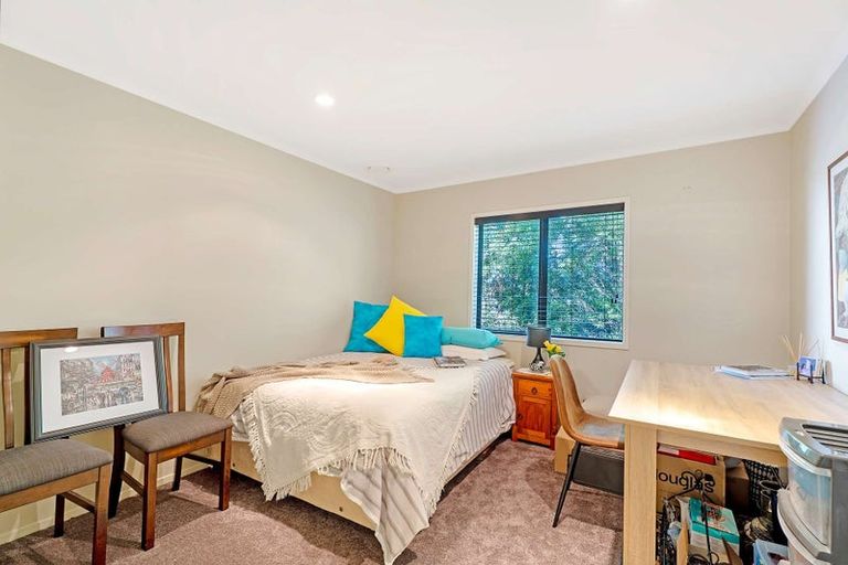 Photo of property in 4 Tarapatiki Drive, Whitianga, 3510