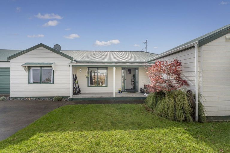 Photo of property in 7 Cholmondeley Crescent, Whitianga, 3510